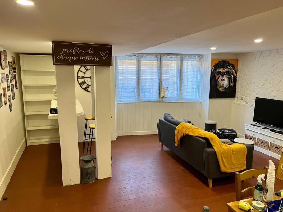 Dole : L Atelier Des Reves Apartman Kültér fotó