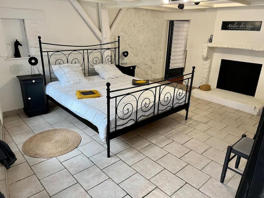Dole : L Atelier Des Reves Apartman Kültér fotó